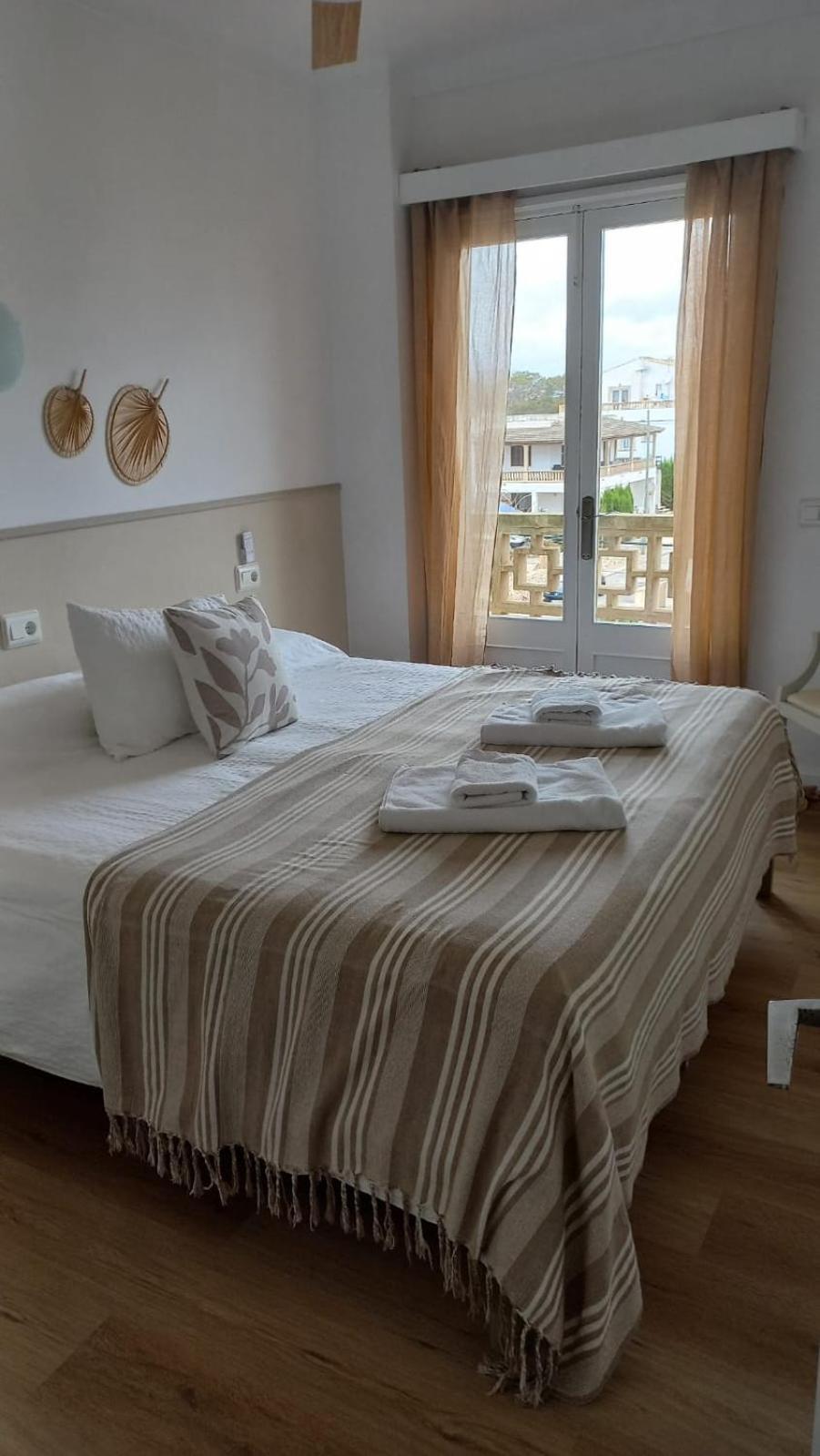 Apartamentos Can Salas Cala Figuera  Dış mekan fotoğraf